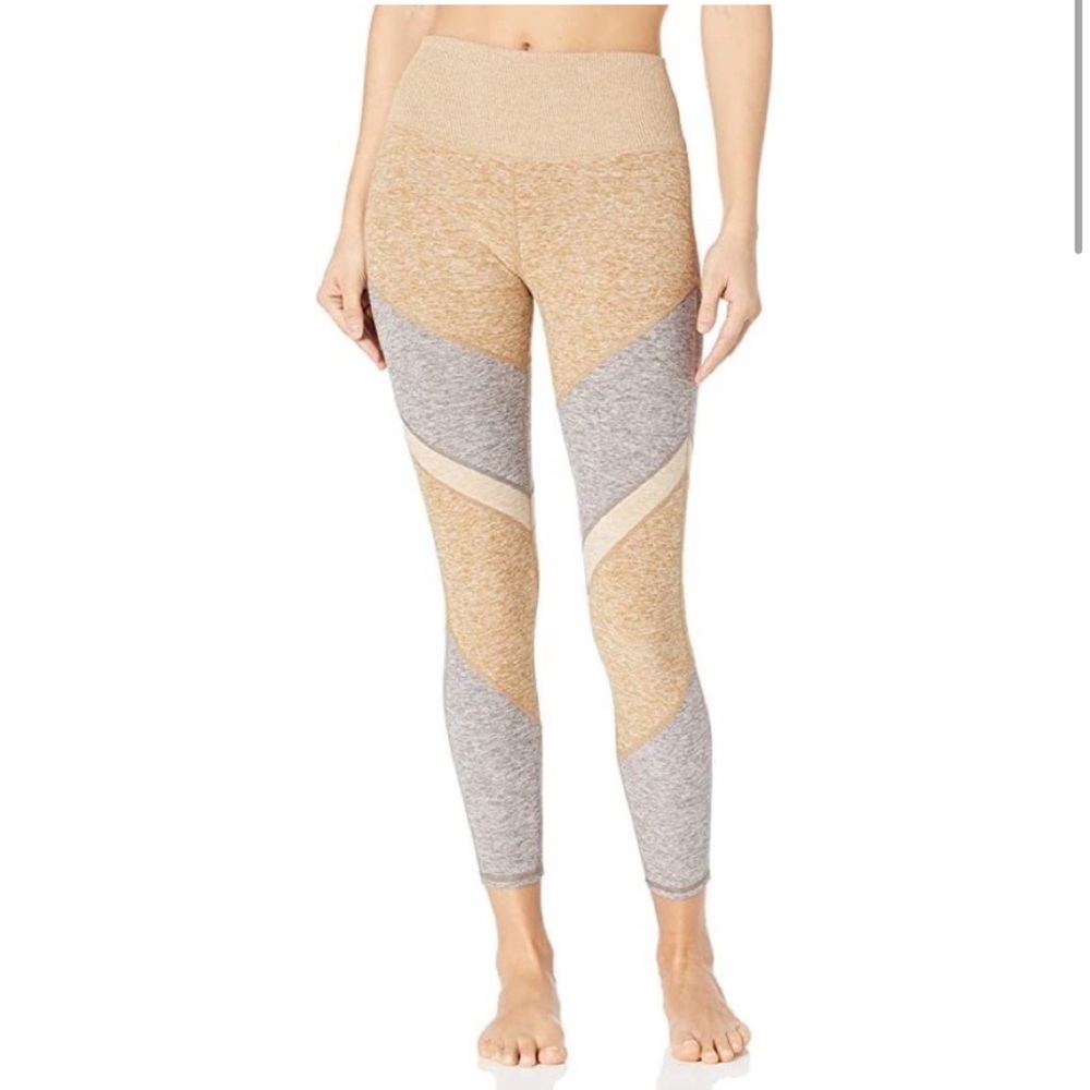 ALO YOGA High-Waisted ALOSOFT SHEILA Legging